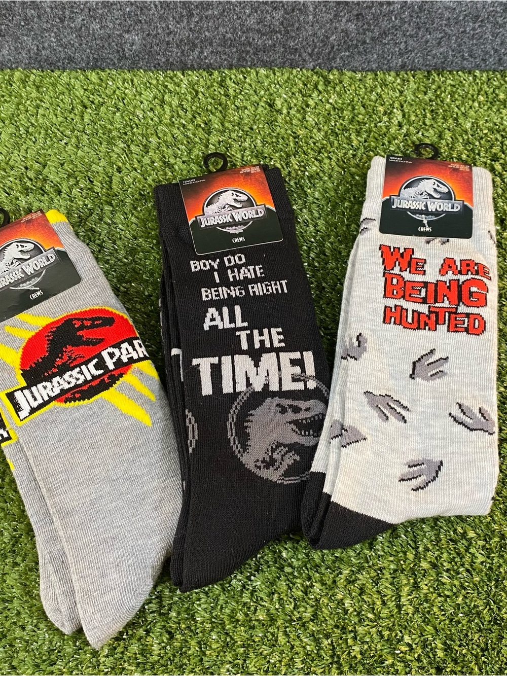 Jurassic World The Movie Dress Crew Socks Mens Size 10-13 Novelty Dinosaurs 3 Pk